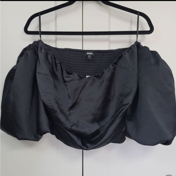 Express satin wrapped off the shoulder crop top, xlarge - Picture 4 of 6
